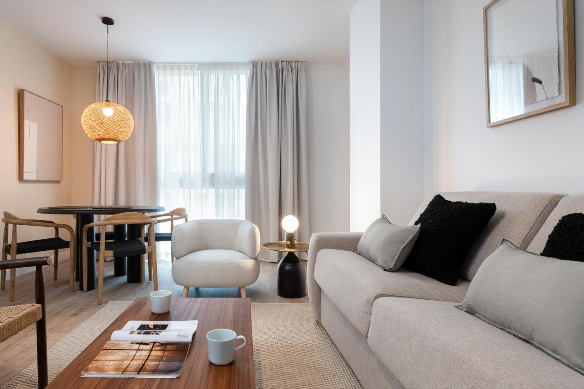 Magno Apartments O'Donnell Siviglia Esterno foto
